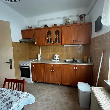 Szellmann Haz Apartmán
